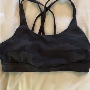Lulu lemon energy sports bra size 8